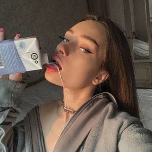 Meet your Posher, Pamela